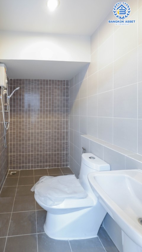 *****ทาวน์เฮ้าส์มือสองย่านนนทบุรี ม.เดอะทรัสต์ทาวน์ ราชพฤกษ์-รัตนาธิเบศร์ 2 คุณภาพระดับ Q.House บนเนื้อที่ 25 ตร.ว. ฟังก์ชัน 4 ห้องนอน 2 ห้องน้ำ 1 ที่จอดรถ สภาพดีมาก ทำเลเดินทางสะดวก ใกล้เซ็นทรัลเวสต์เกต และรถไฟฟ้าสายสีม่วง "สถานีบางรักใหญ่" จองเลย!